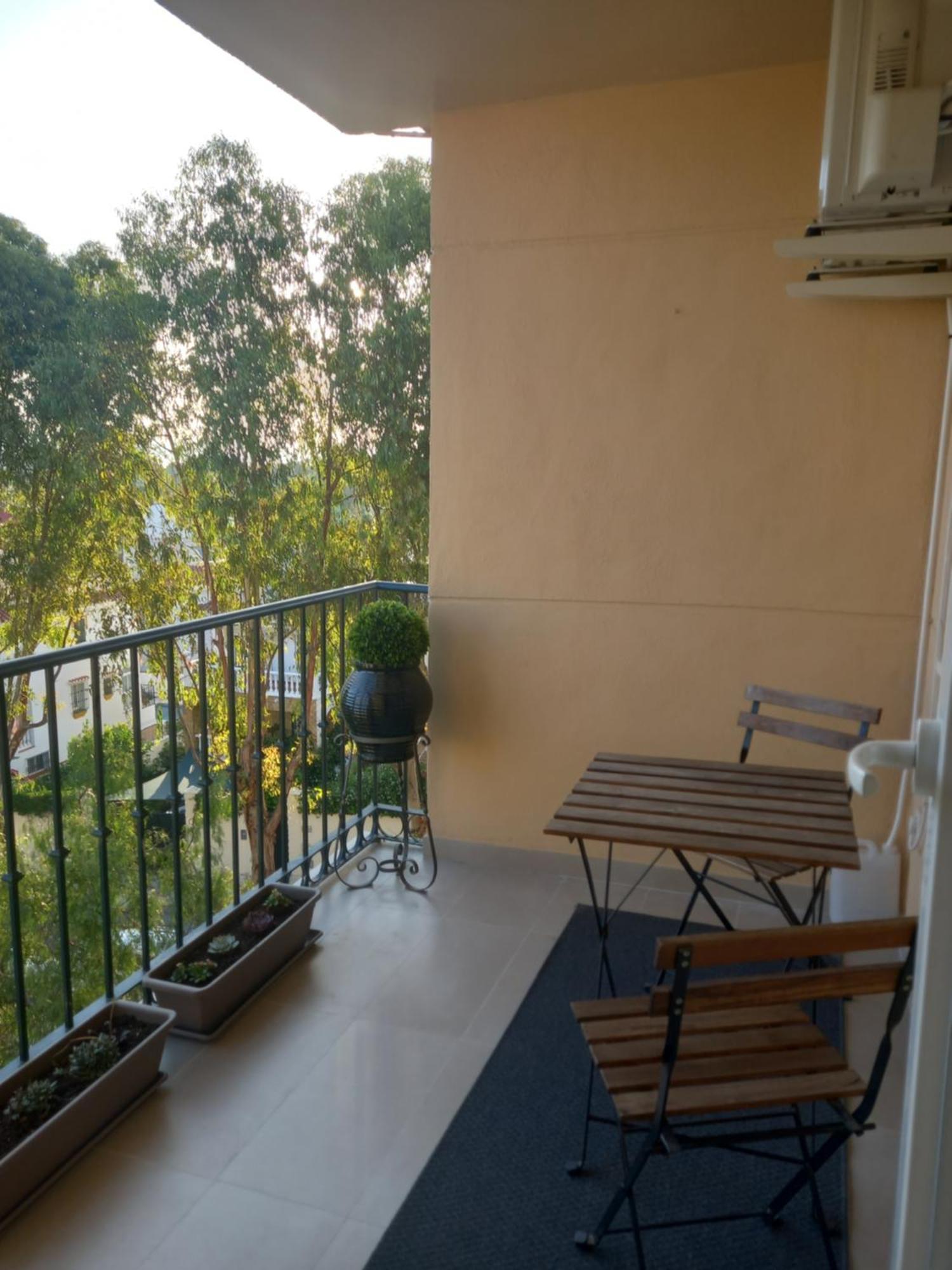 Apartamento Los Alamos Totalmente Reformado Junio 2023 Torremolinos Bagian luar foto